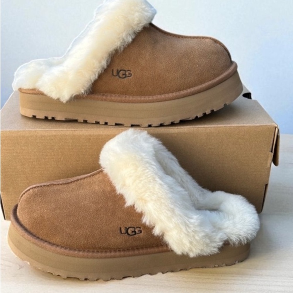UGG Disquette Women’s Slippers NIB